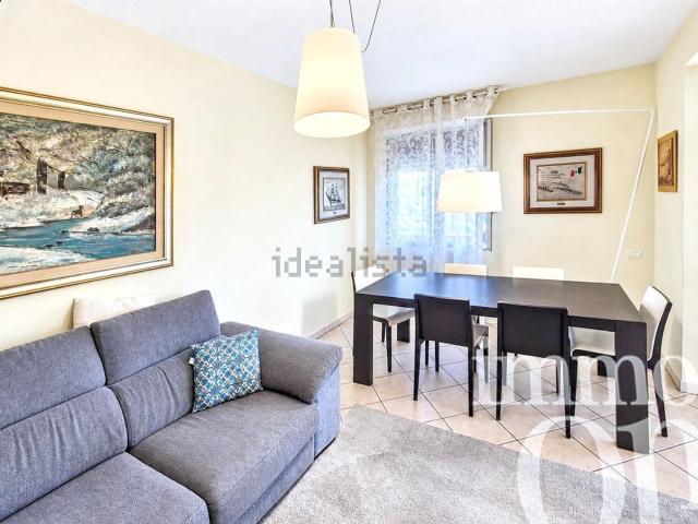 Appartamento in vendita di 112 m² in Via Antonio Corazzi
