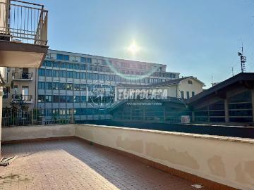 Appartamento in vendita di 112 m² in Via Angiolieri Cecco