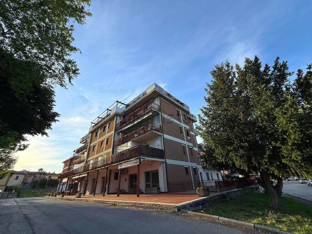 Appartamento in vendita di 112 m² in Via Annibale Angelini, 4