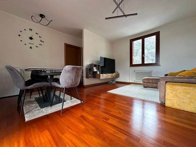 Appartamento in vendita di 112 m² in Via Alessandro Verza, 37