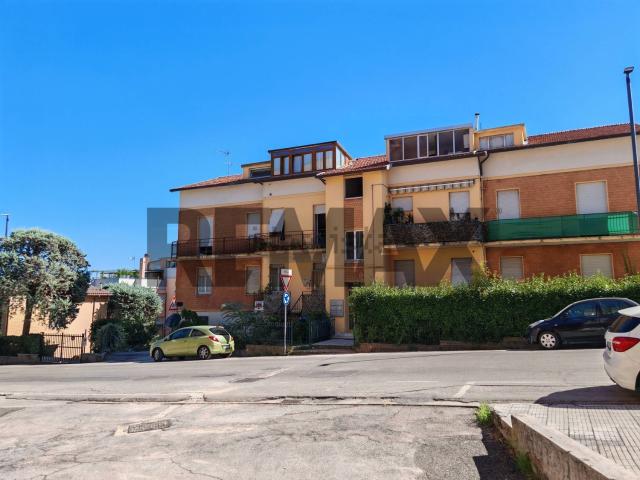 Appartamento in vendita di 112 m² in Via Giacomo Brodolini, 24