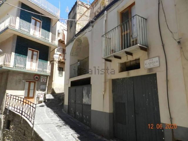 Appartamento in vendita di 112 m² in Via Guglielmo Oberdan