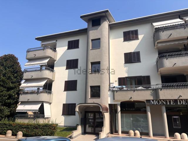 Appartamento in vendita di 112 m² in Via Don Guanella