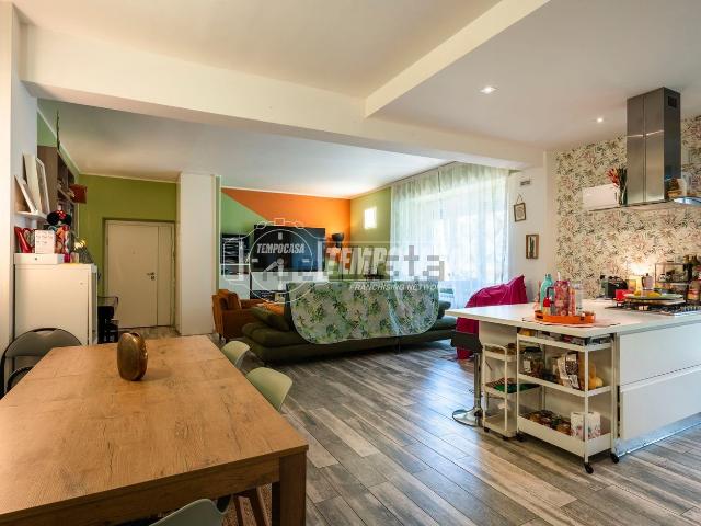 Appartamento in vendita di 112 m² in Via Don Giovanni Bosco, 22