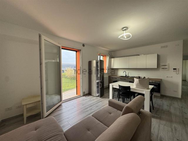 Appartamento in vendita di 112 m² in Via dei Gelsi
