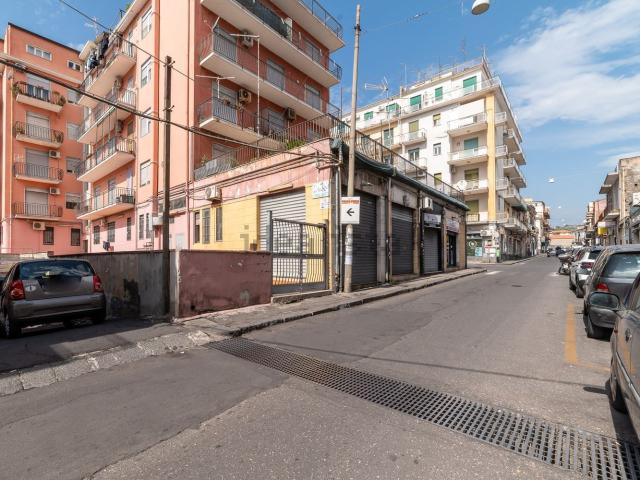 Appartamento in vendita di 112 m² in Via del Bosco