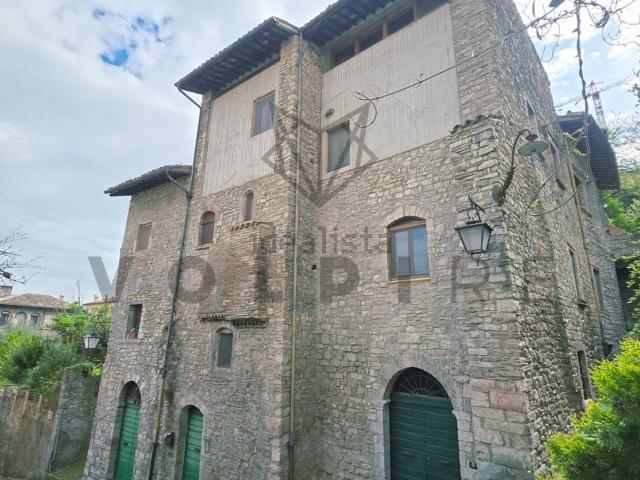 Appartamento in vendita di 112 m² in Via dell&apos Assalto