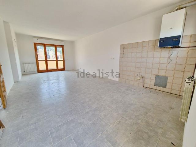 Appartamento in vendita di 112 m² in Via della Foce