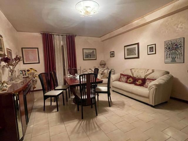 Appartamento in vendita di 112 m² in Via della Regione, 24