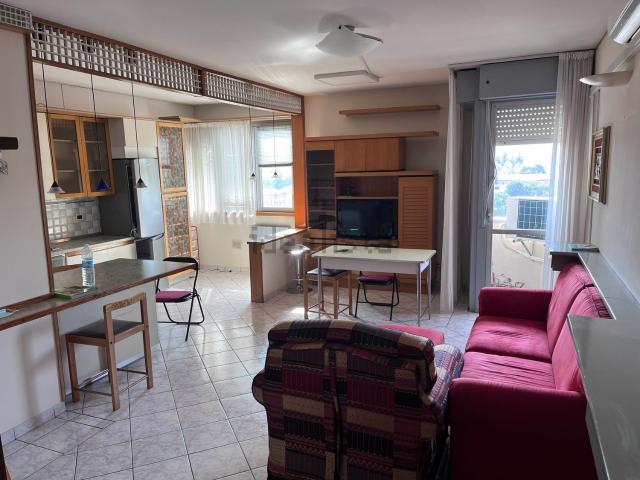 Appartamento in vendita di 112 m² in Via Enrico De Nicola, 3