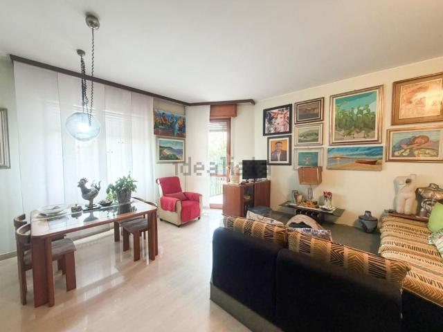 Appartamento in vendita di 112 m² in Via Ercole Galimberti