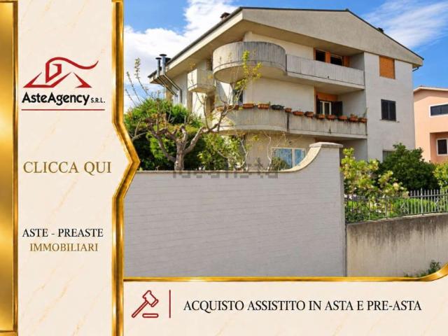 Appartamento in vendita di 112 m² in Via Europa