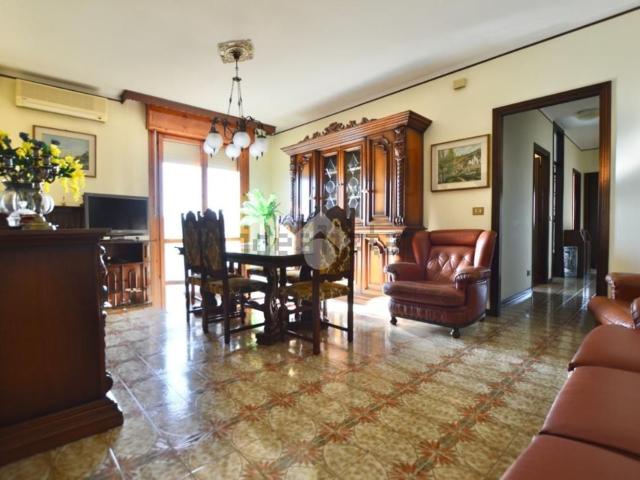 Appartamento in vendita di 112 m² in Via Filippo Turati