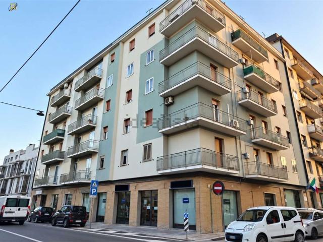 Appartamento in vendita di 112 m² in Via Flaminia, 604