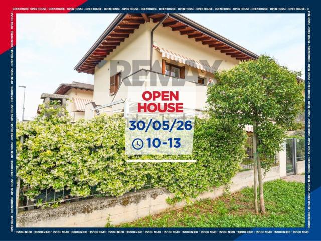 Appartamento in vendita di 124 m² in Via Francesco Nullo, 64