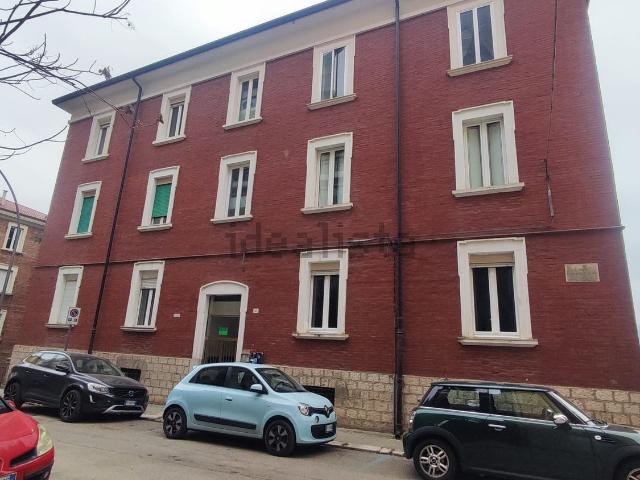 Appartamento in vendita di 112 m² in Via Francesco Crispi, 41