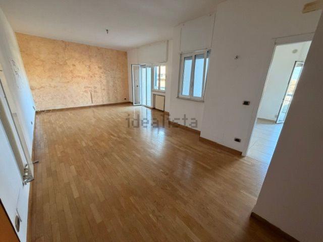 Appartamento in vendita di 112 m² in Via Imbriani