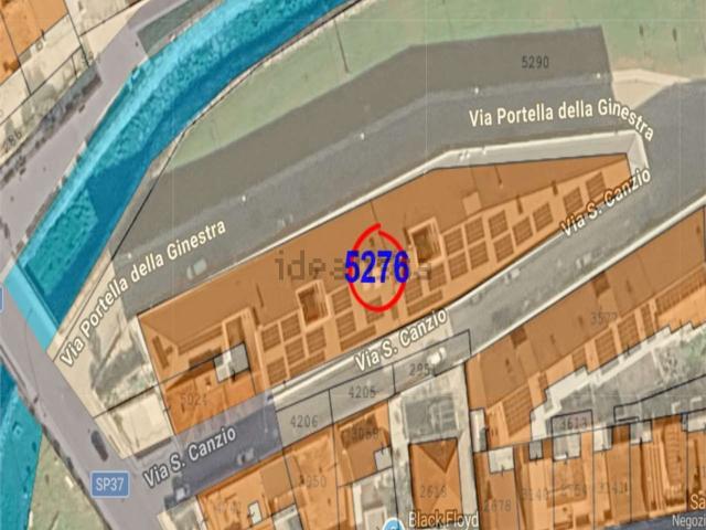 Appartamento in vendita di 112 m² in Via San Canzio, 16