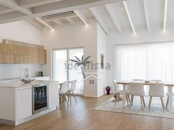 Appartamento in vendita di 112 m² in Via Sile, 20