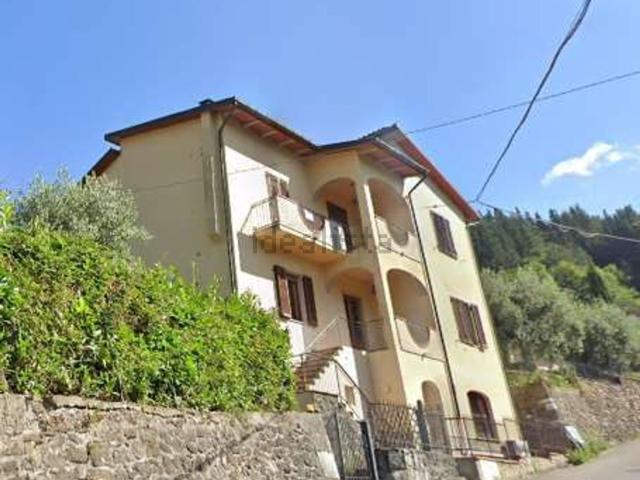 Appartamento in vendita di 112 m² in Via Poggiole, 19