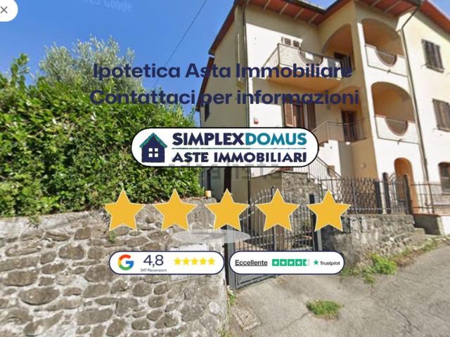 Appartamento in vendita di 112 m² in Via Poggiole