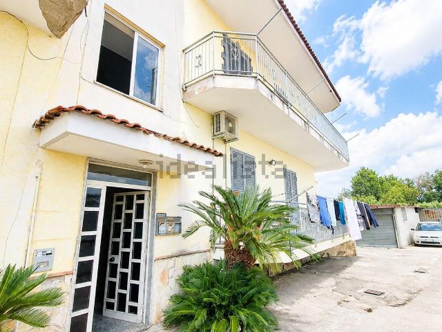 Appartamento in vendita di 112 m² in Via Ponte Izzo, 67