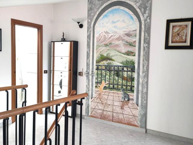Appartamento in vendita di 112 m² in Via Papa Giovanni XXIII, 6
