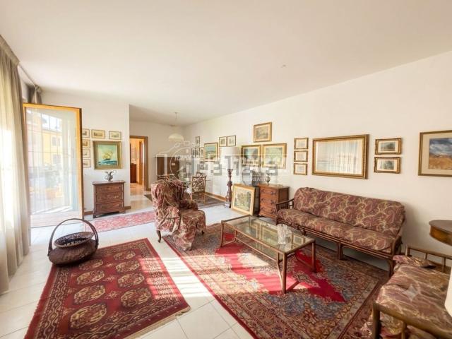 Appartamento in vendita di 136 m² in Via Prati