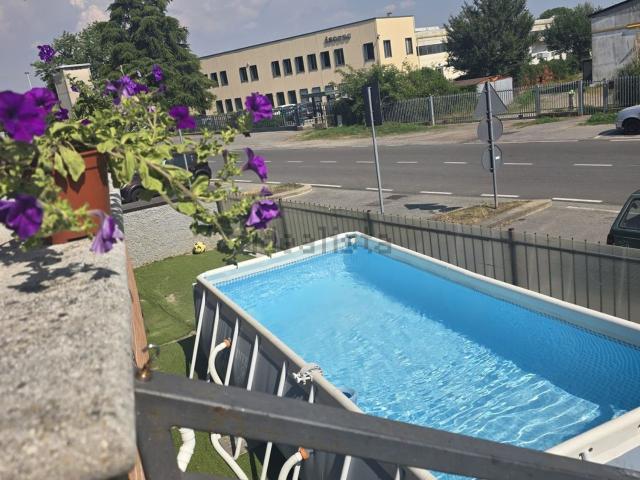 Appartamento in vendita di 112 m² in Via Roncadello