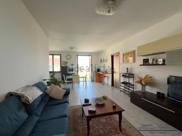 Appartamento in vendita di 112 m² in Via Risorgimento
