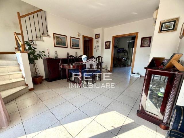 Appartamento in vendita di 112 m² in Via Turchetta