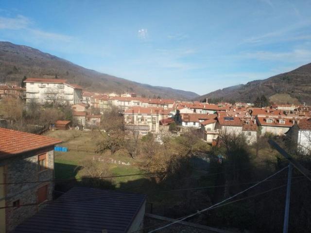 Appartamento in vendita di 112 m² in Via Valcasotto, 2