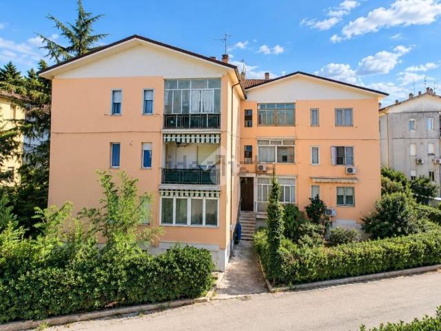 Appartamento in vendita di 112 m² in Via Vittorio Berardi, 32