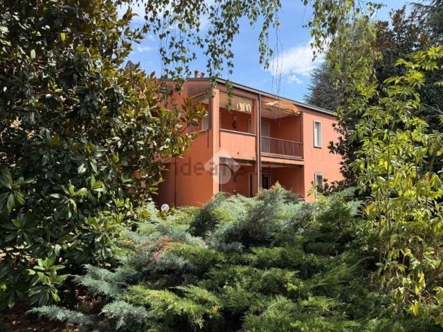 Appartamento in vendita di 112 m² in Via XXV Aprile, 79