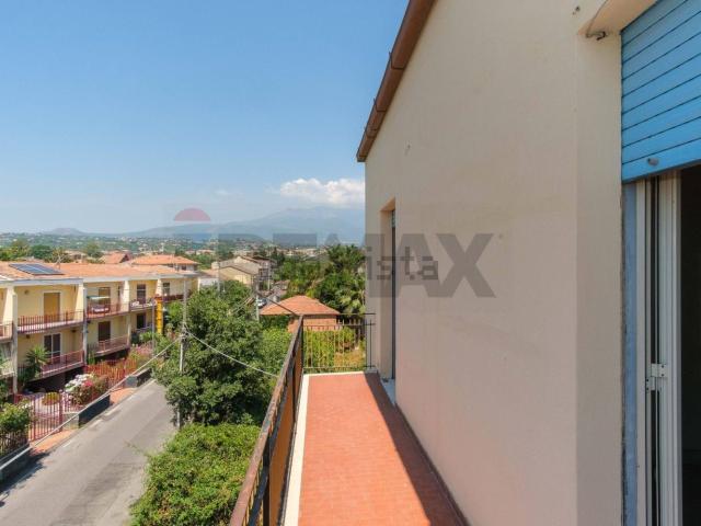 Appartamento in vendita di 112 m² in Via XXI Aprile, 157