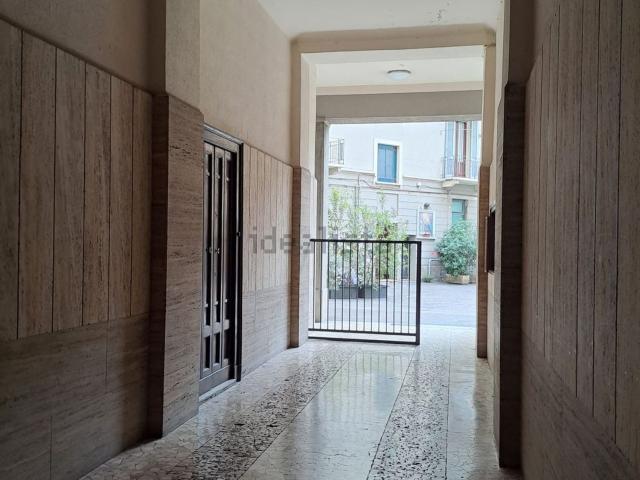 Appartamento in vendita di 112 m² in Viale Stelvio, 41