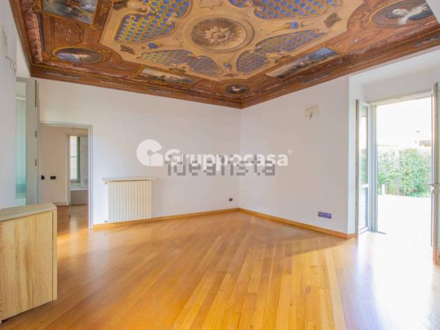 Appartamento in vendita di 112 m² in Vicolo Arco Antico, 13