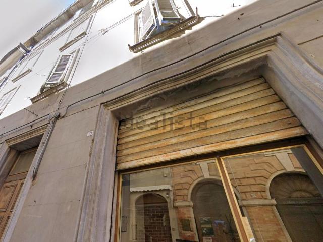 Appartamento in vendita di 112 m² in Corso Garibaldi Gia Via Farnesia
