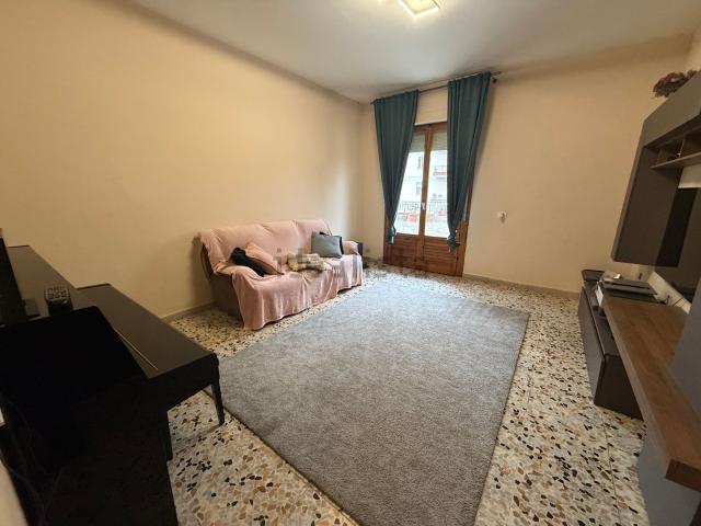 Appartamento in vendita di 112 m² in Piazza Cavour