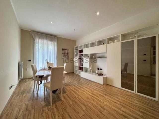 Appartamento in vendita di 112 m² in Strada Castelluccio, 4