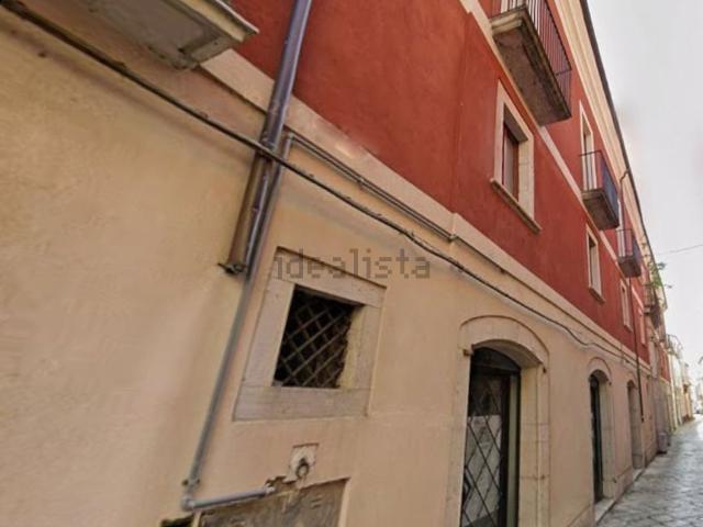 Appartamento in vendita di 1139 m² in Corso Umberto I, 37
