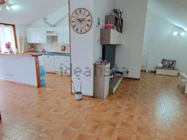 Appartamento in vendita di 113 m² in Via Cà la Prada
