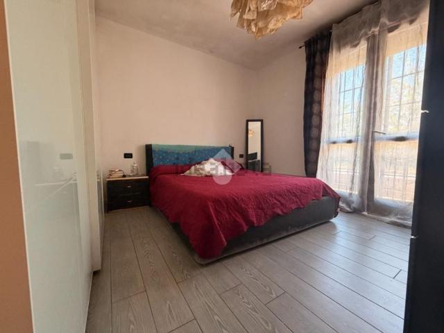 Appartamento in vendita di 113 m² in Via Cesare Vicinelli, 3