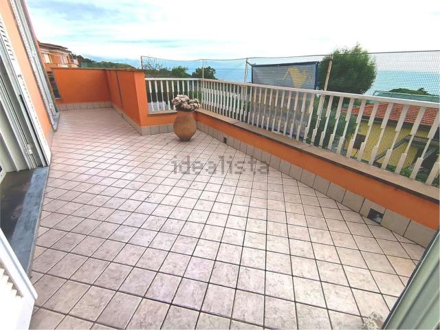Appartamento in vendita di 113 m² in Via Agave