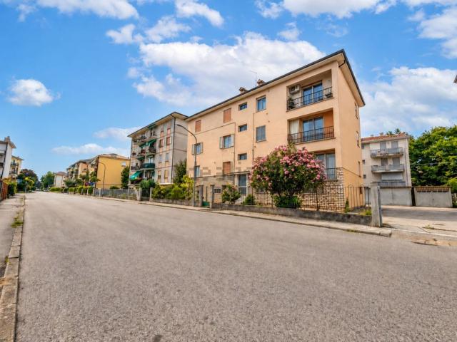 Appartamento in vendita di 113 m² in Via Aleardo Aleardi