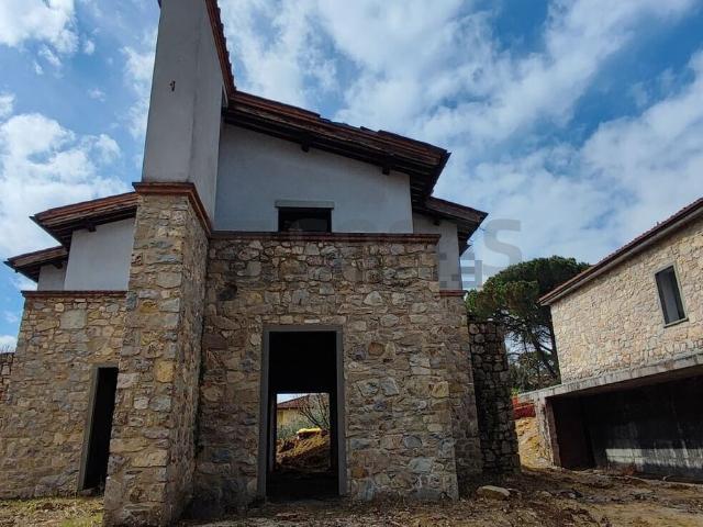 Appartamento in vendita di 113 m² in Via Bandella, 5
