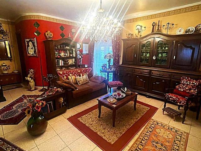 Appartamento in vendita di 113 m² in Via Barone Ignazio Genuardi