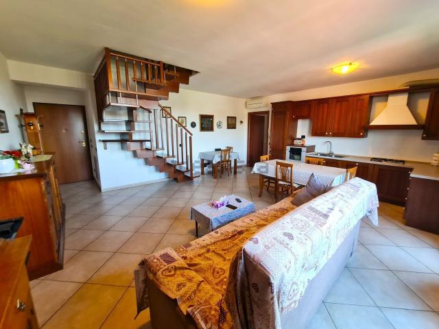 Appartamento in vendita di 113 m² in Via G.Marconi, 31