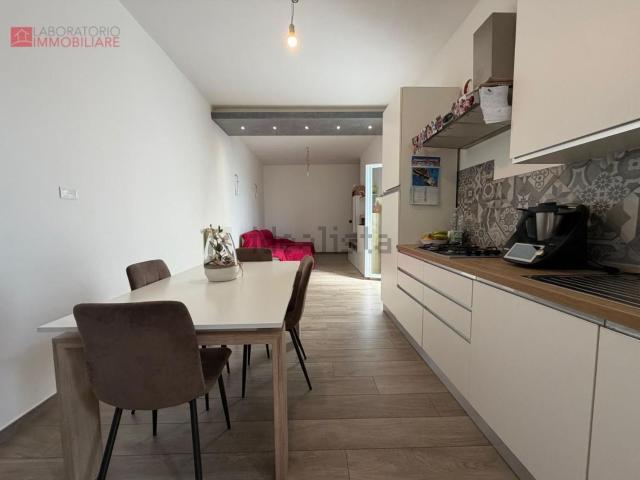 Appartamento in vendita di 113 m² in Via Geremia Re, 73045
