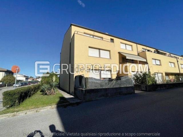 Appartamento in vendita di 113 m² in Via Giuseppe Toniolo
